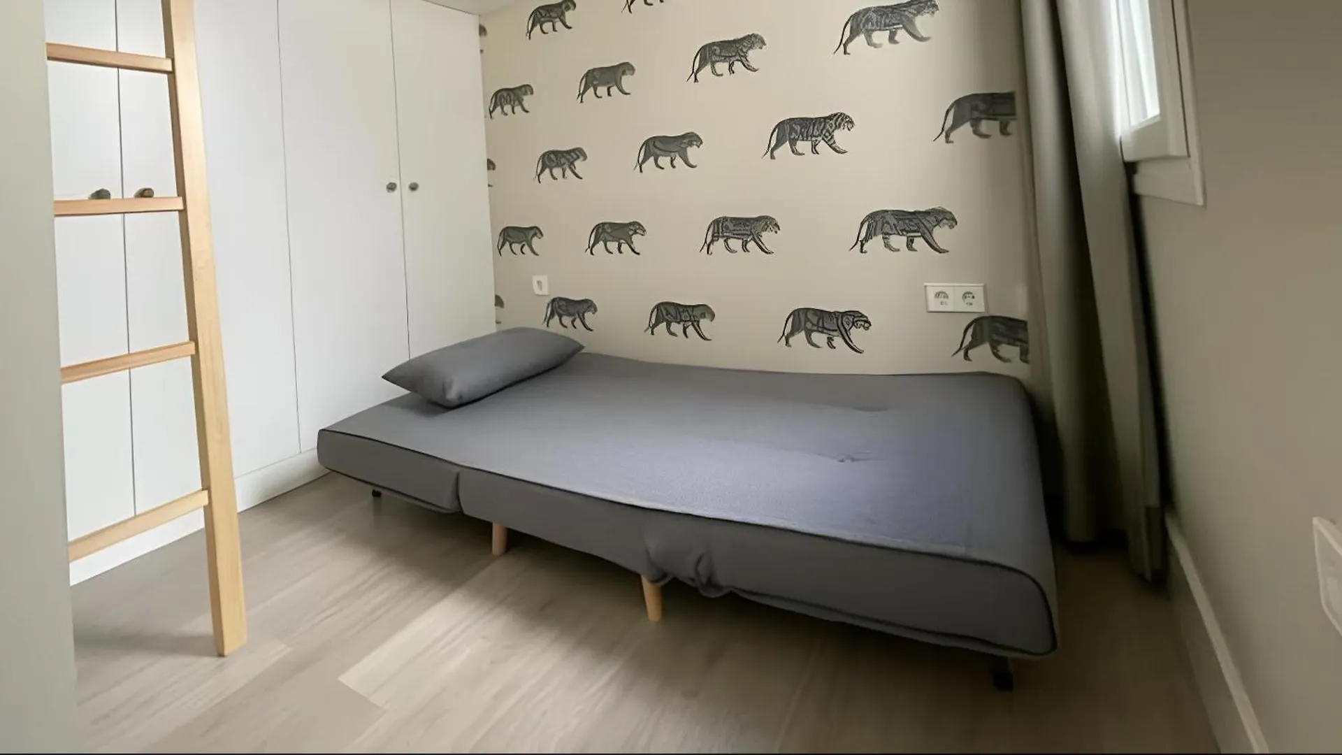 Trinidad Deluxe Penthouse Apartment Granada Spain