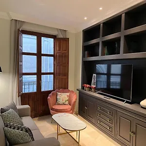 Pie De Torre Catedral Apartment